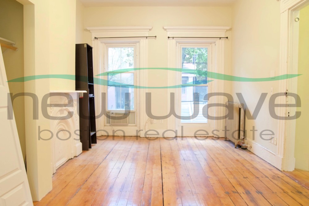 35 Dwight St, South End