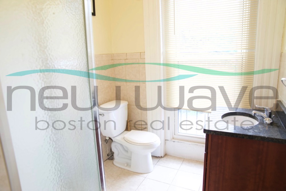 35 Dwight St, South End