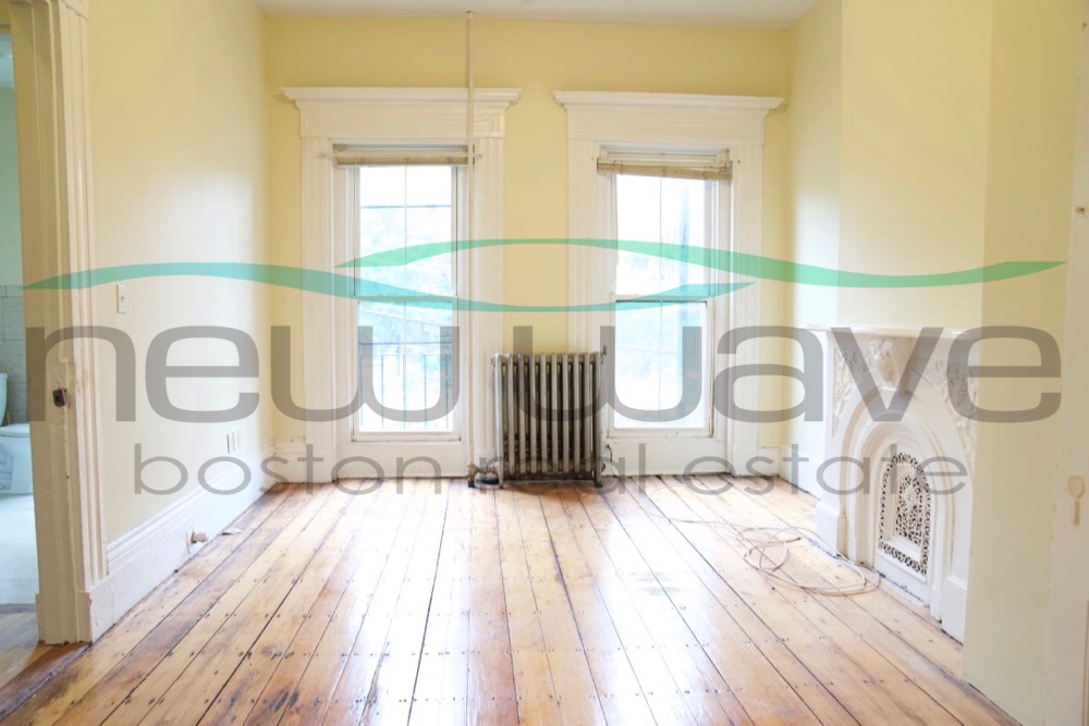 35 Dwight St, South End