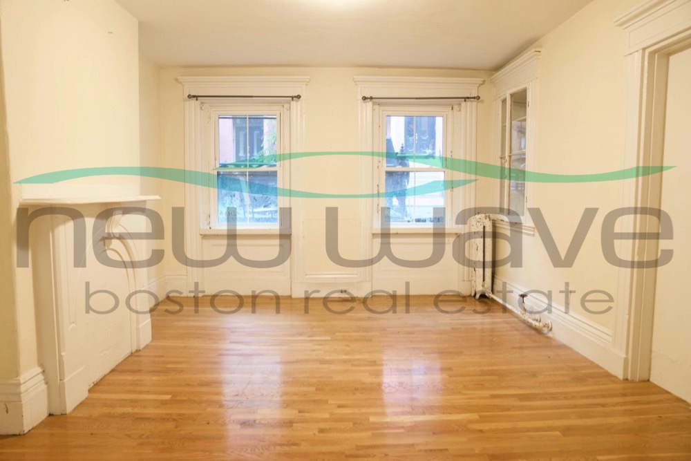 35 Dwight St, South End