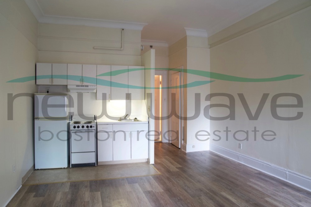 62 Boylston St, Downtown