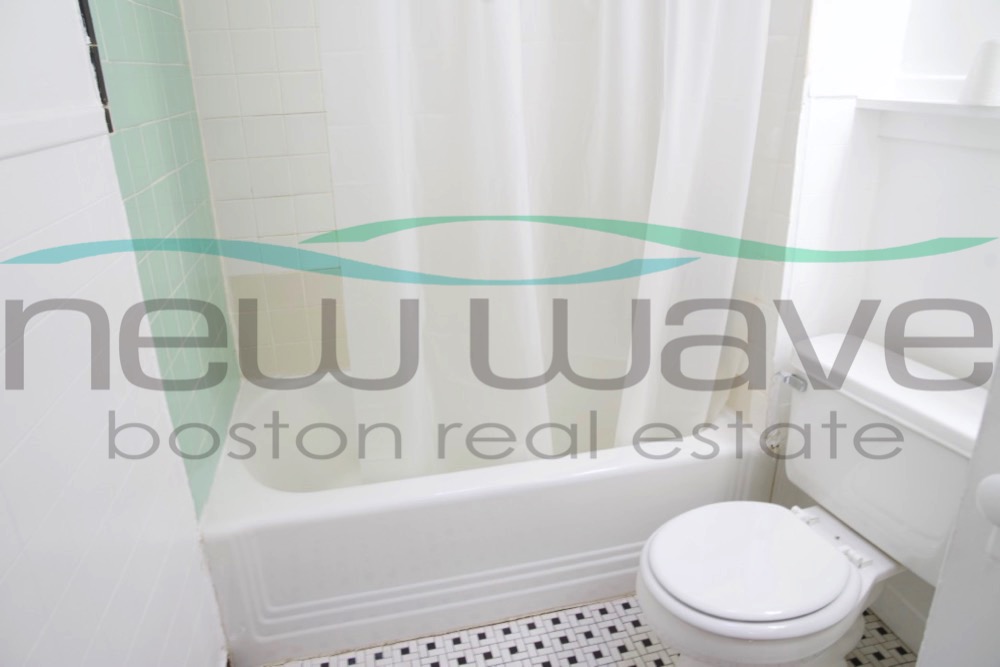 72 Revere St, Beacon Hill