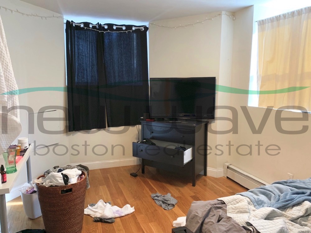 839 Parker St, Mission Hill