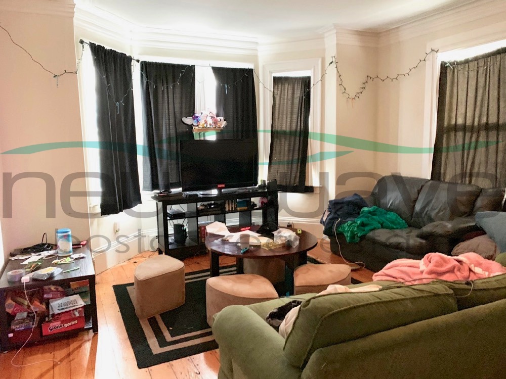 839 Parker St, Mission Hill