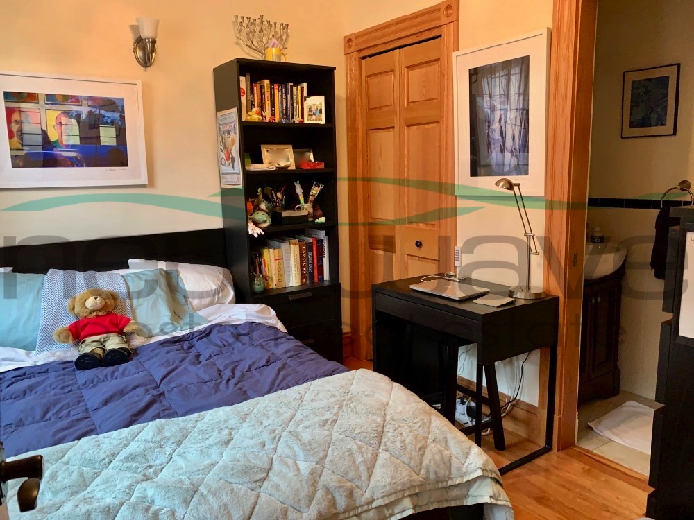 60 Phillips, Beacon Hill