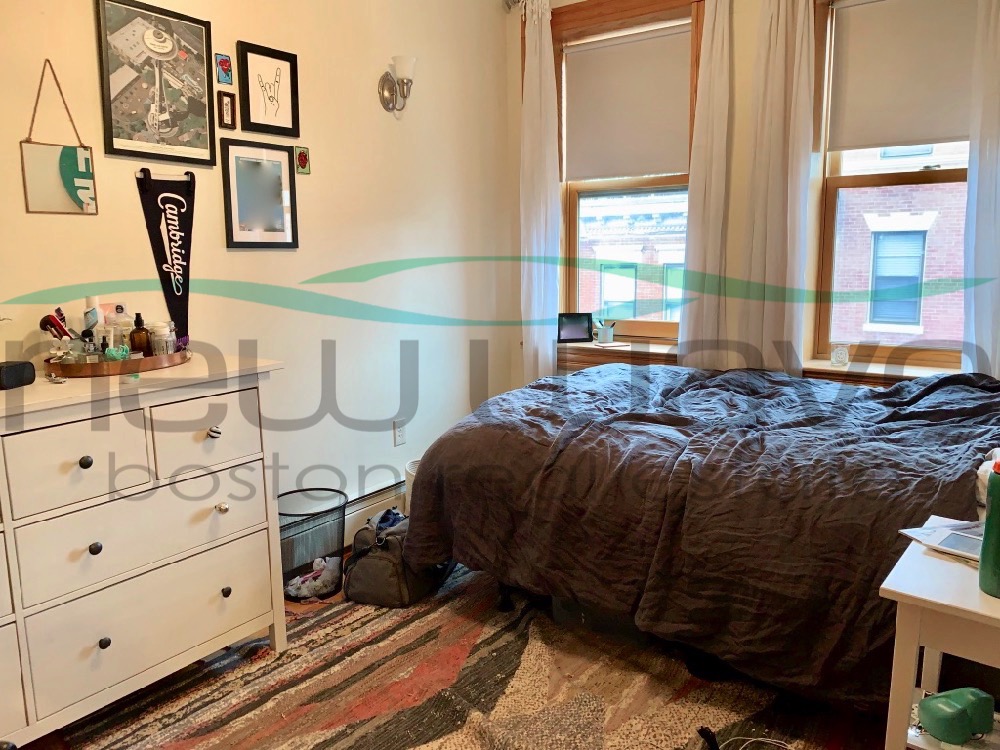 60 Phillips, Beacon Hill