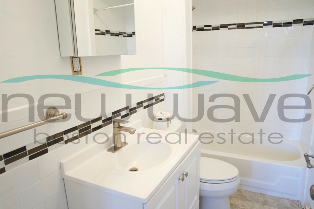 6 Bickford Ave, Mission Hill