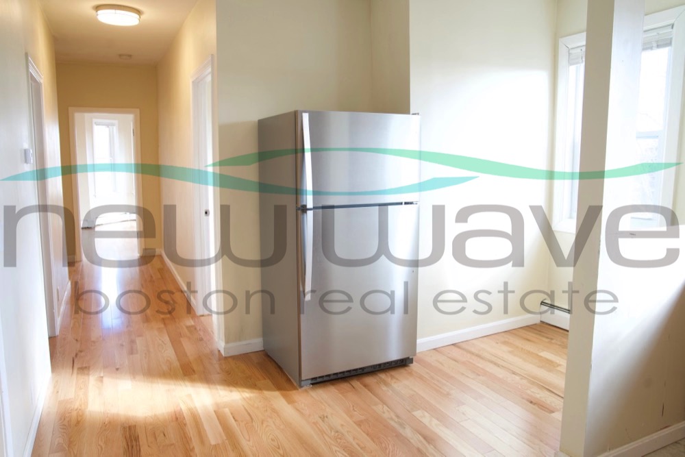 6 Bickford Ave, Mission Hill