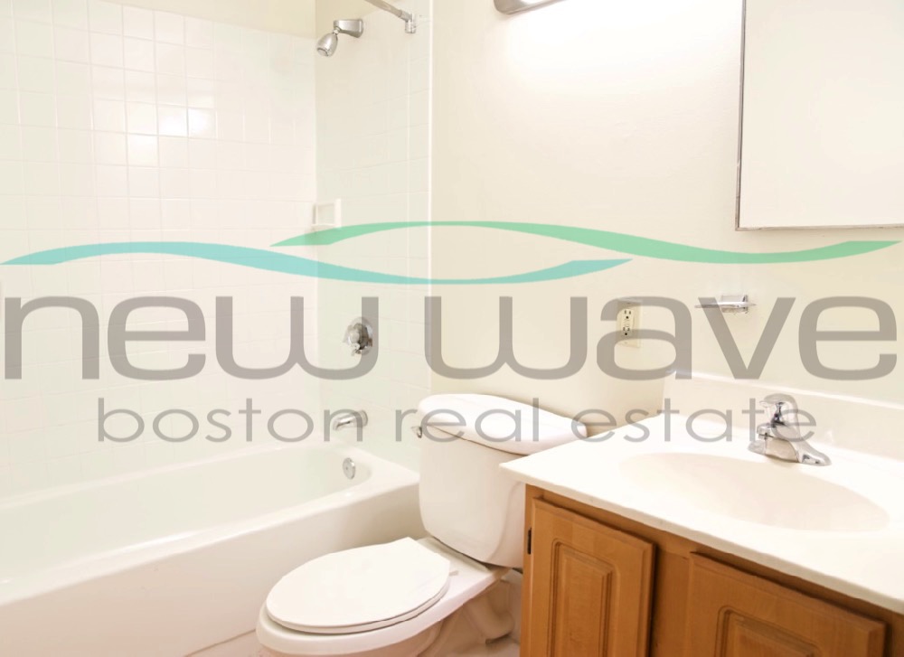 66 Westland Ave, Fenway