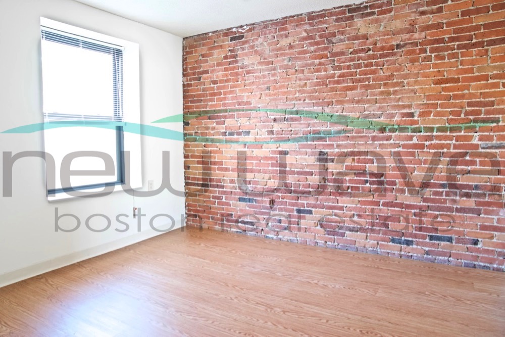 66 Westland Ave, Fenway