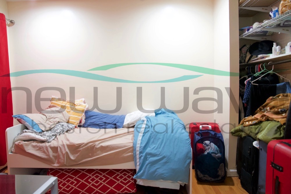 390 Riverway, Fenway