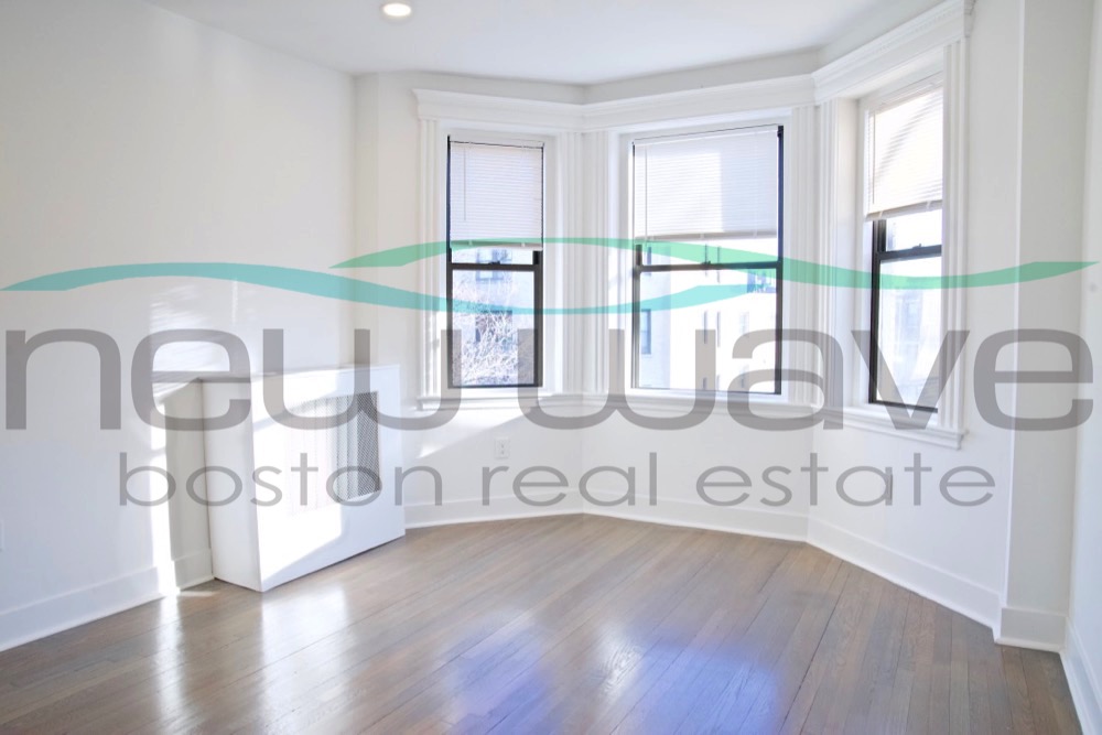 11 Queensberry St, Fenway