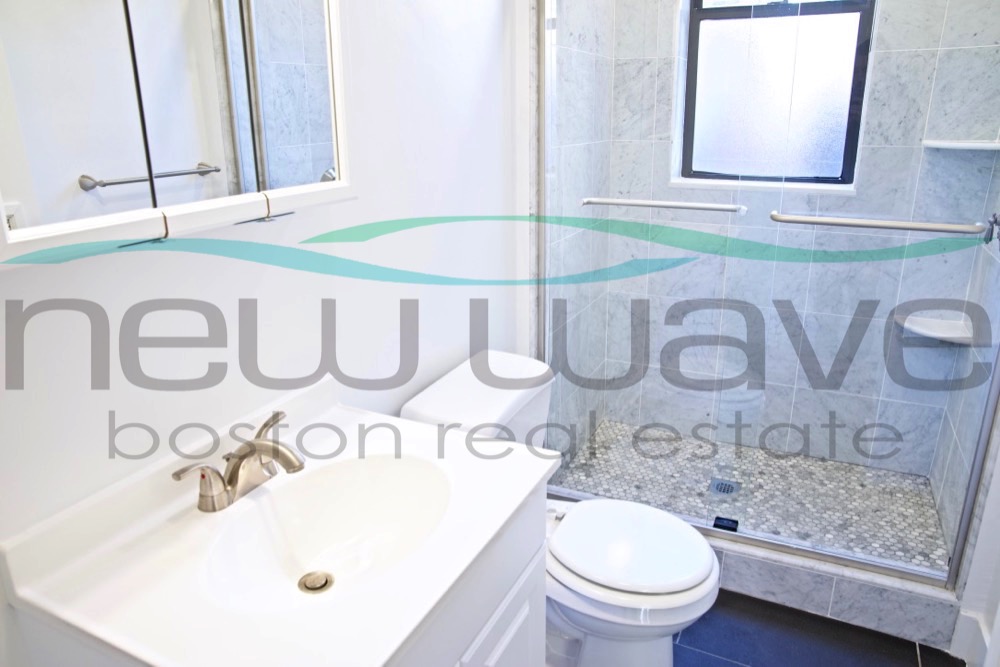 11 Queensberry St, Fenway