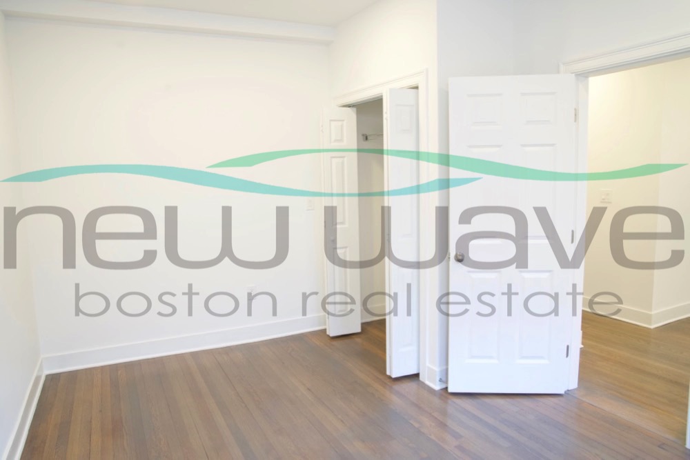 11 Queensberry St, Fenway