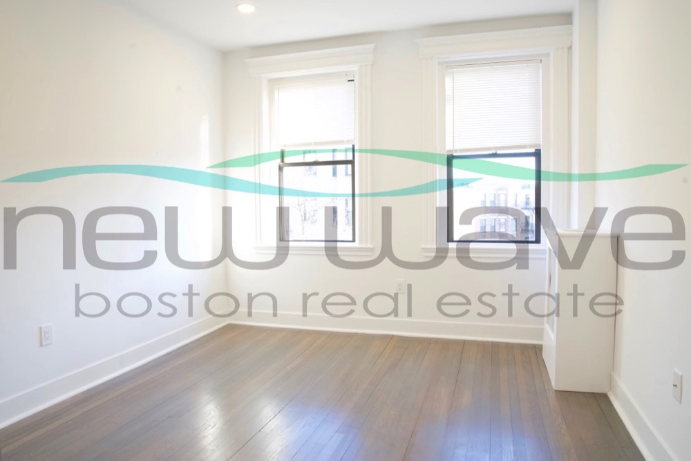 11 Queensberry St, Fenway