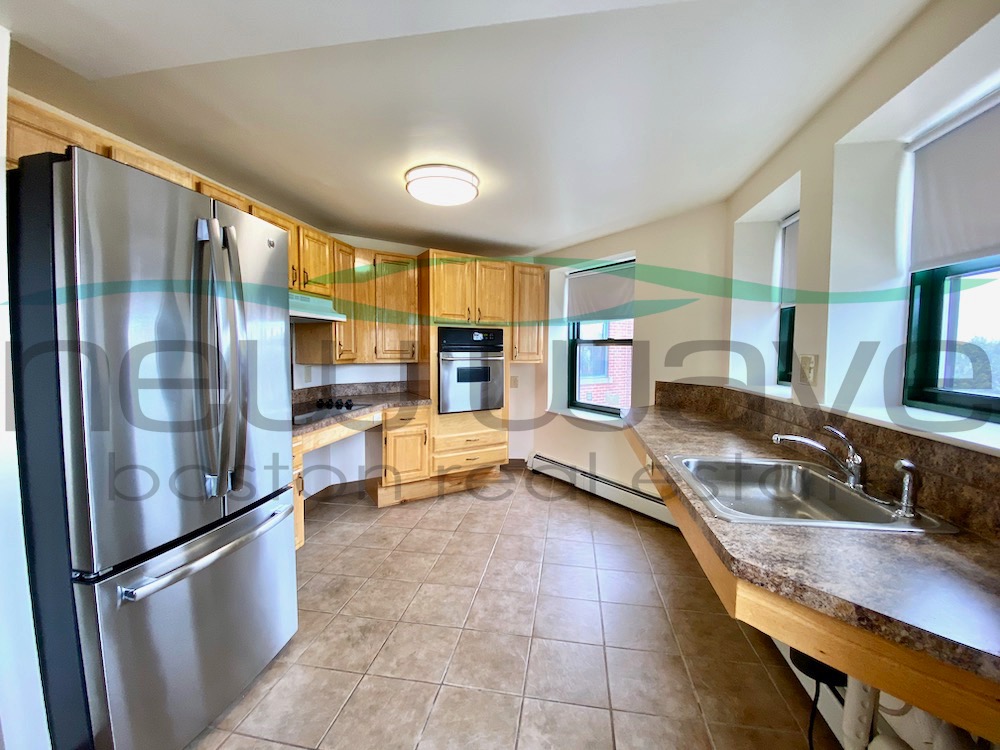 400 Massachusetts Ave, South End