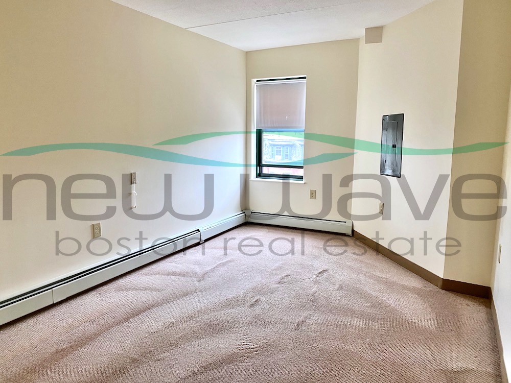 400 Massachusetts Ave, South End