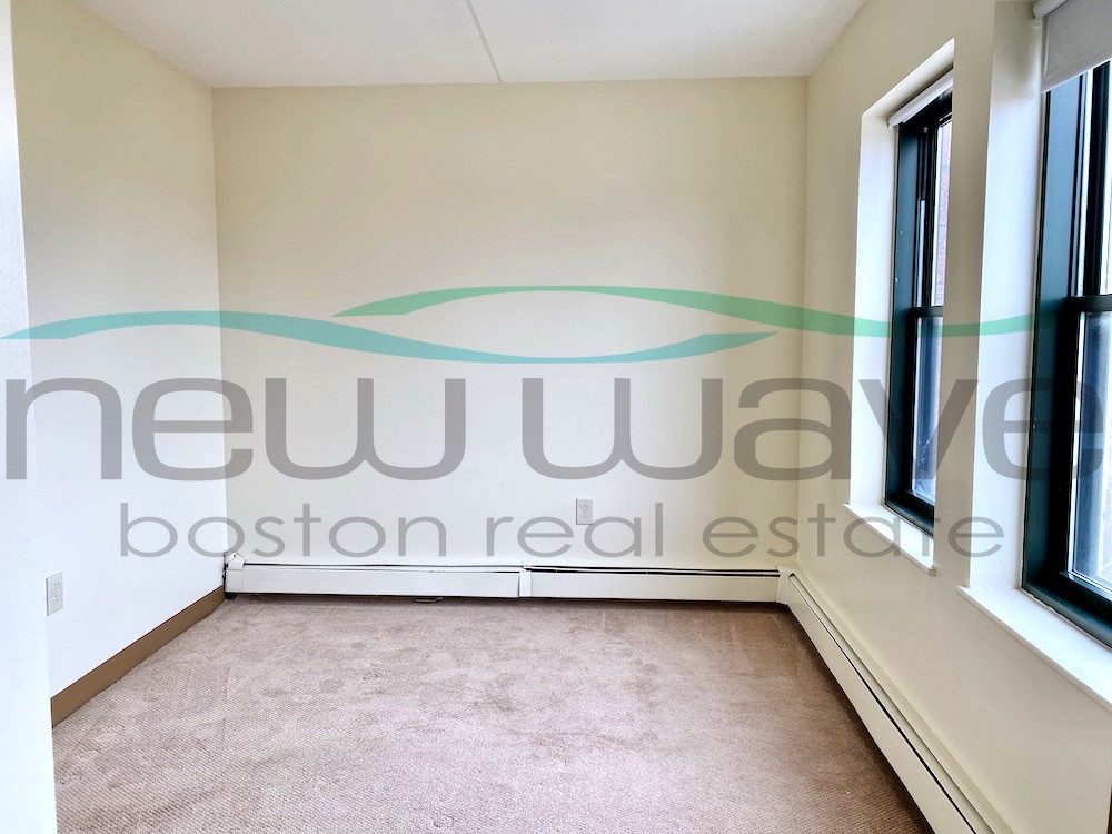 400 Massachusetts Ave, South Boston