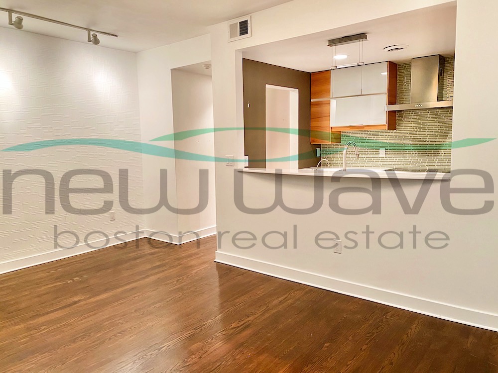 77 Waltham St, South End