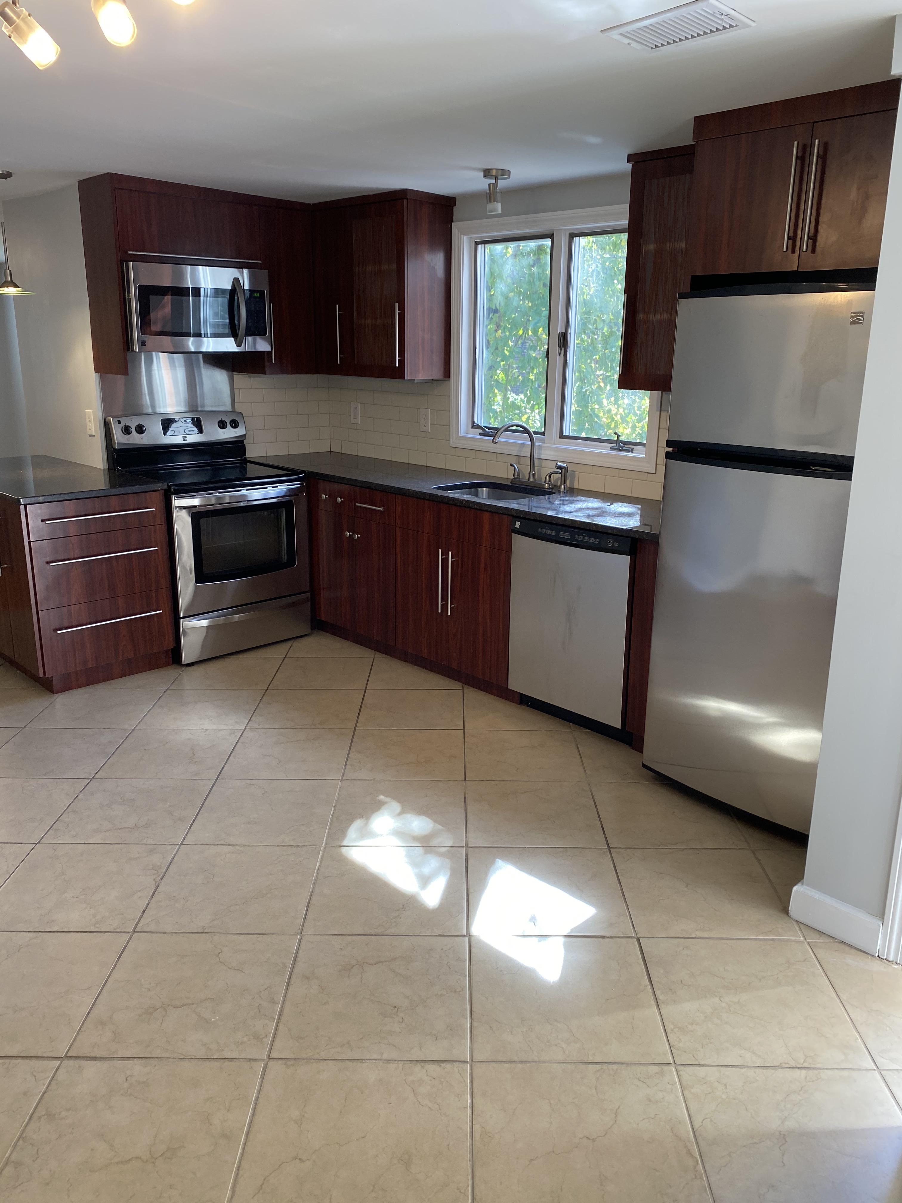 1202 Third St, Kendall Square