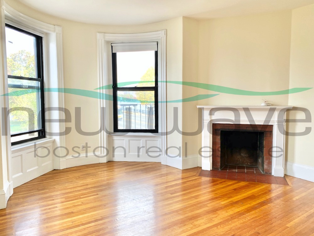 504 Beacon St, Back Bay