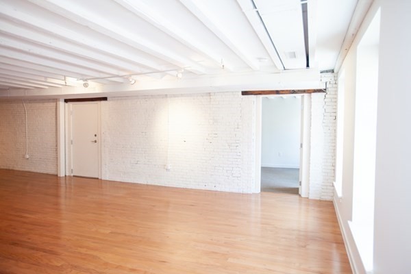 57 North Washington St, North End