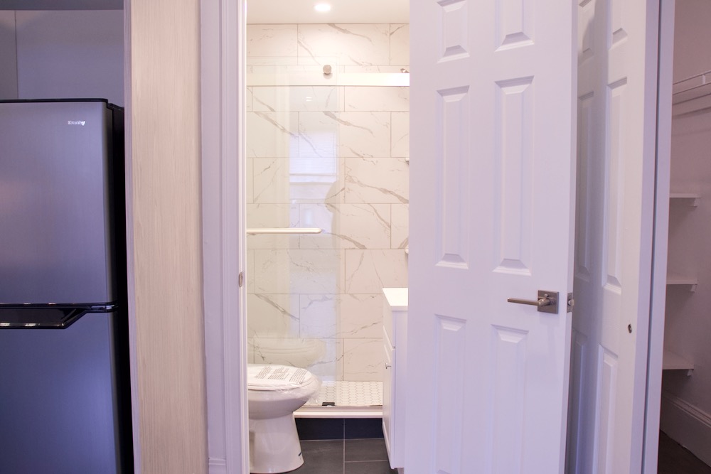 225 Newbury St, Back Bay