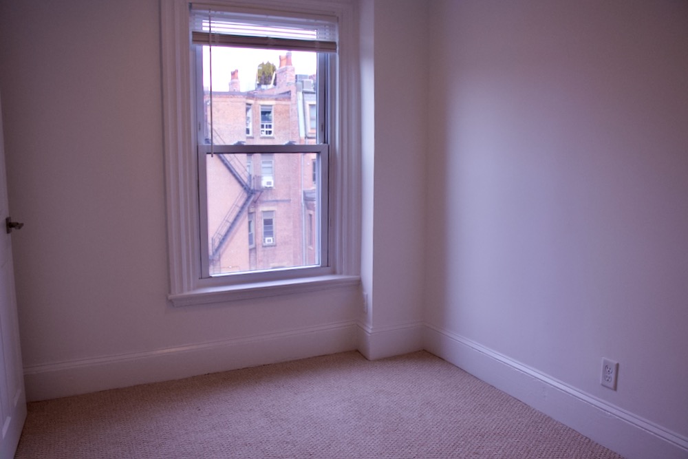 225 Newbury St, Back Bay