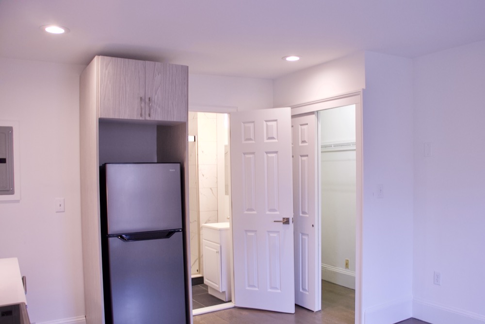 225 Newbury St, Back Bay