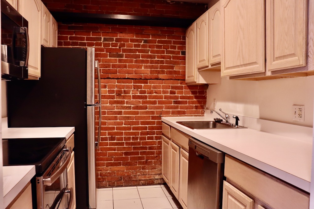 1742 Washington St, South End