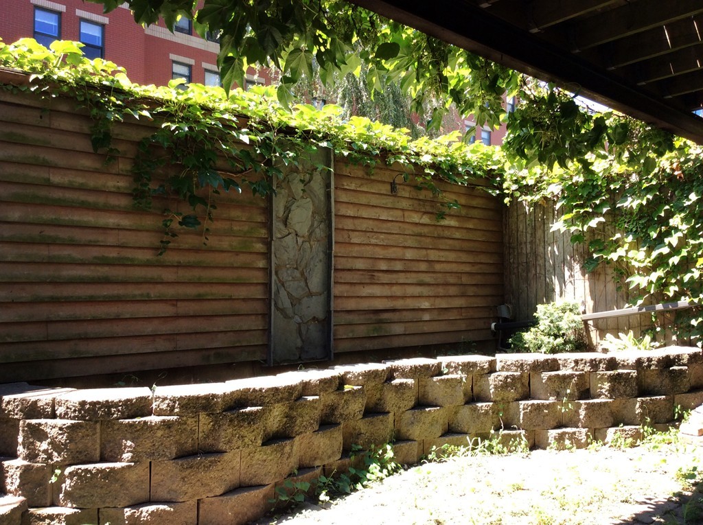 683 Massachusetts Ave, South End