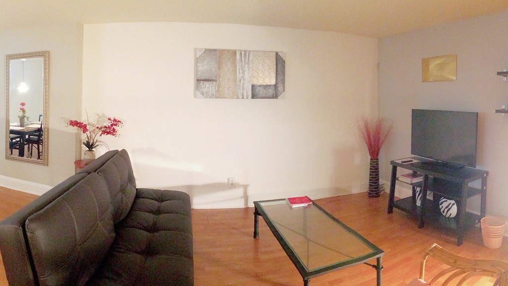 683 Massachusetts Ave, South End