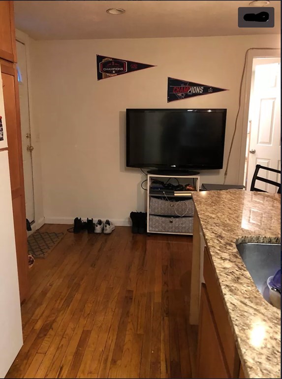 51 Hemenway St, Fenway