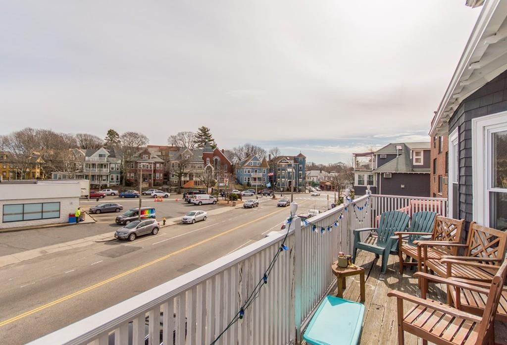 419 Huntington Ave, Jamaica Plain