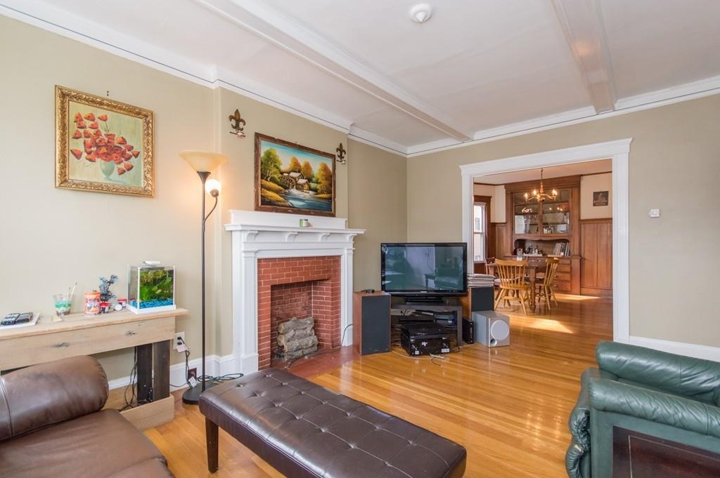 419 Huntington Ave, Jamaica Plain