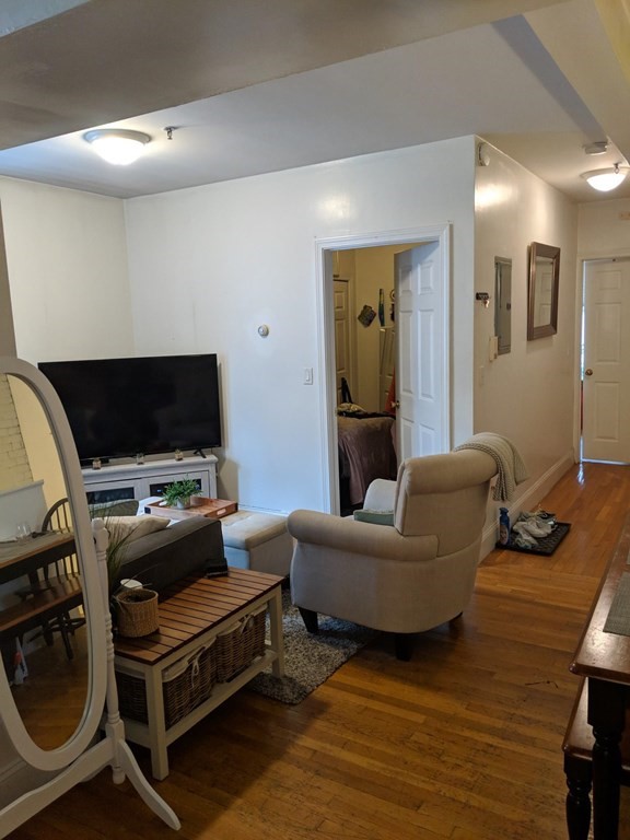 460 Shawmut Ave, South End