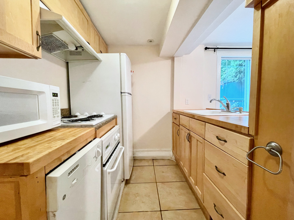 95 West Cedar St, Beacon Hill