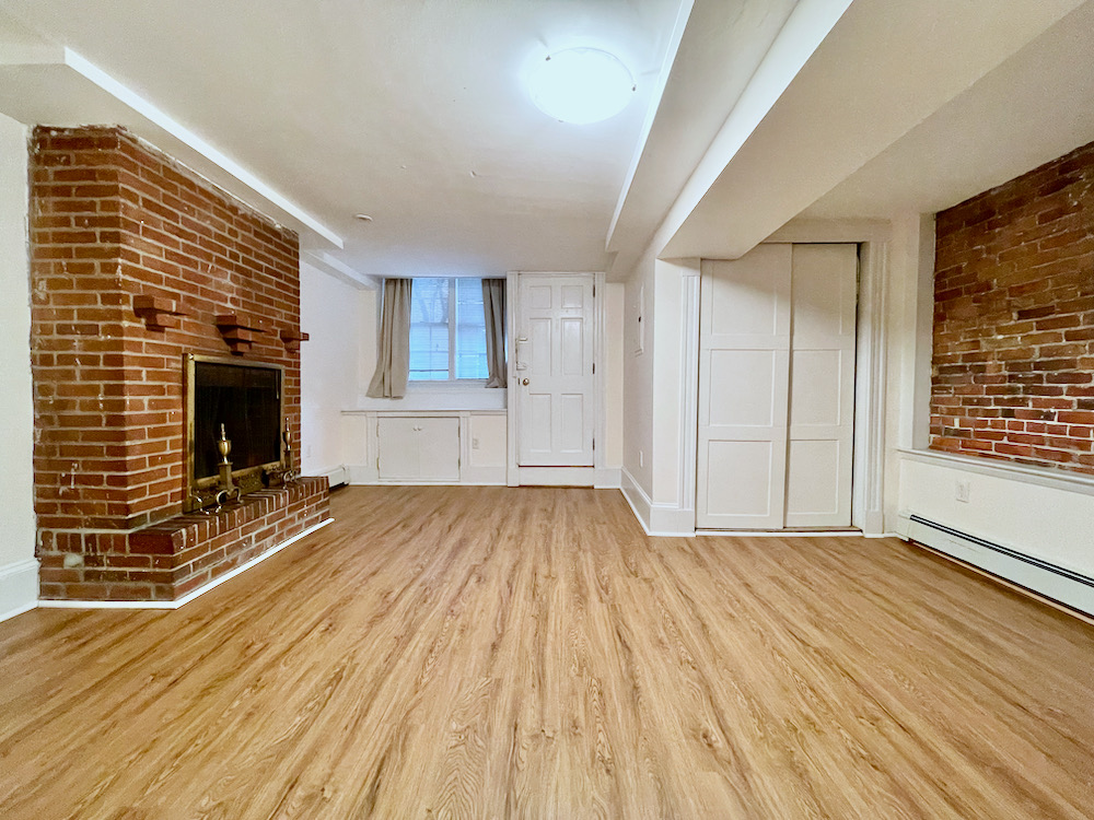 95 West Cedar St, Beacon Hill