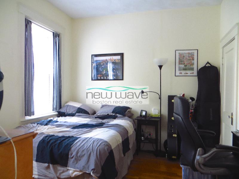 51 Queensberry St, Fenway