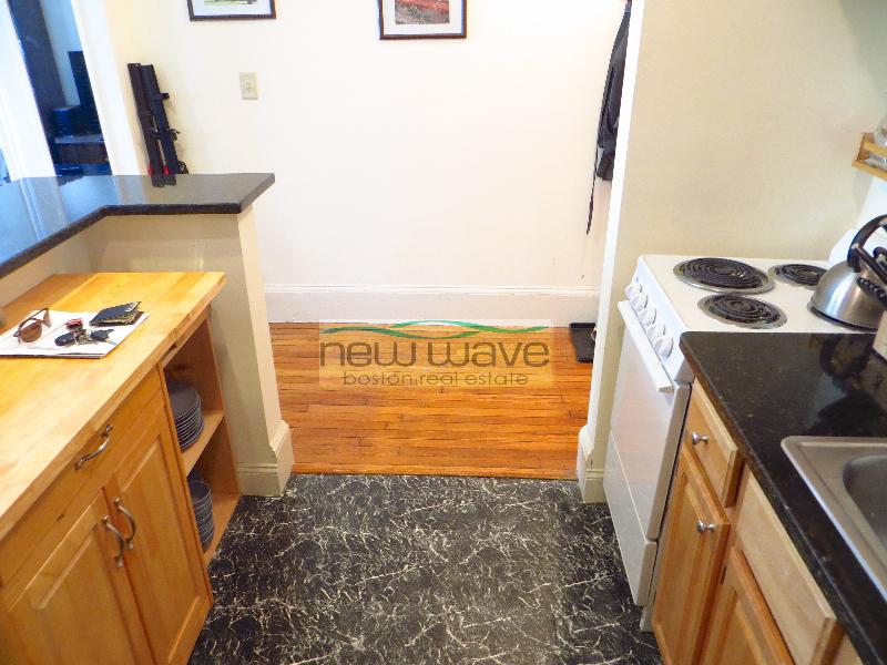 51 Queensberry St, Fenway