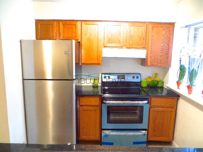 16 Cumberland St, Back Bay