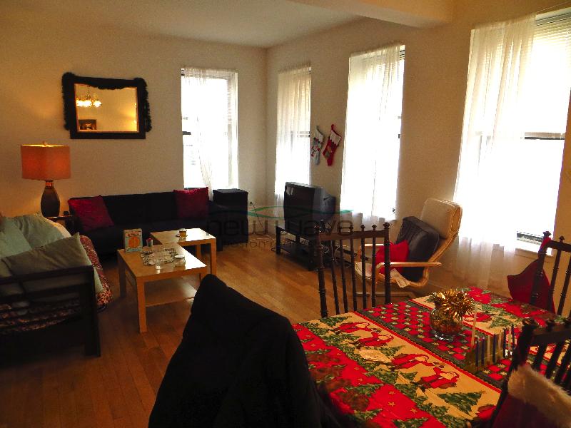 776 Columbus Ave, South End