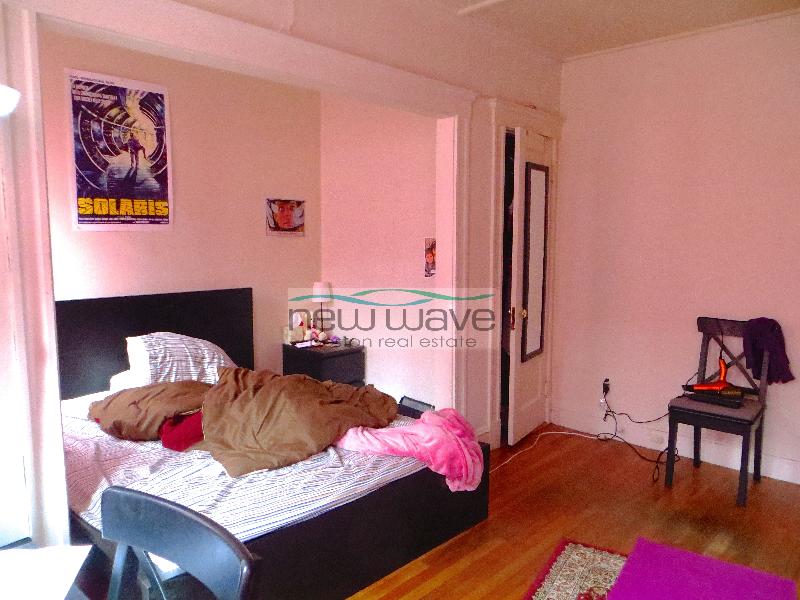 1179 Boylston St, Fenway