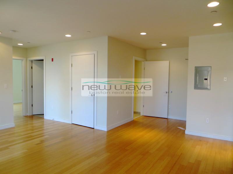 601 Albany St, South End