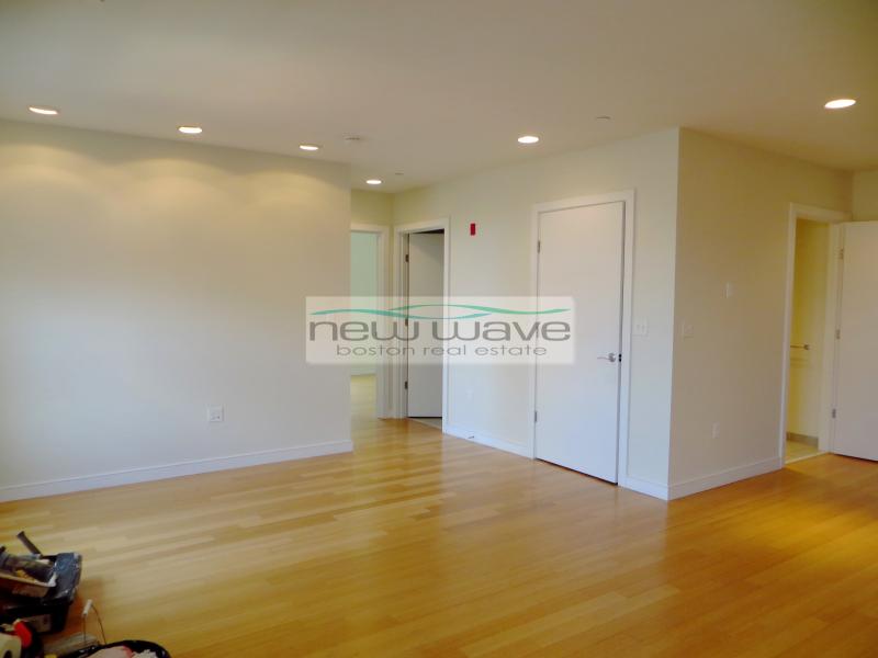 601 Albany St, South End