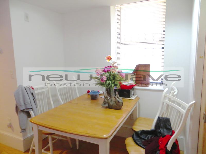 64 Louis Prang St, Fenway