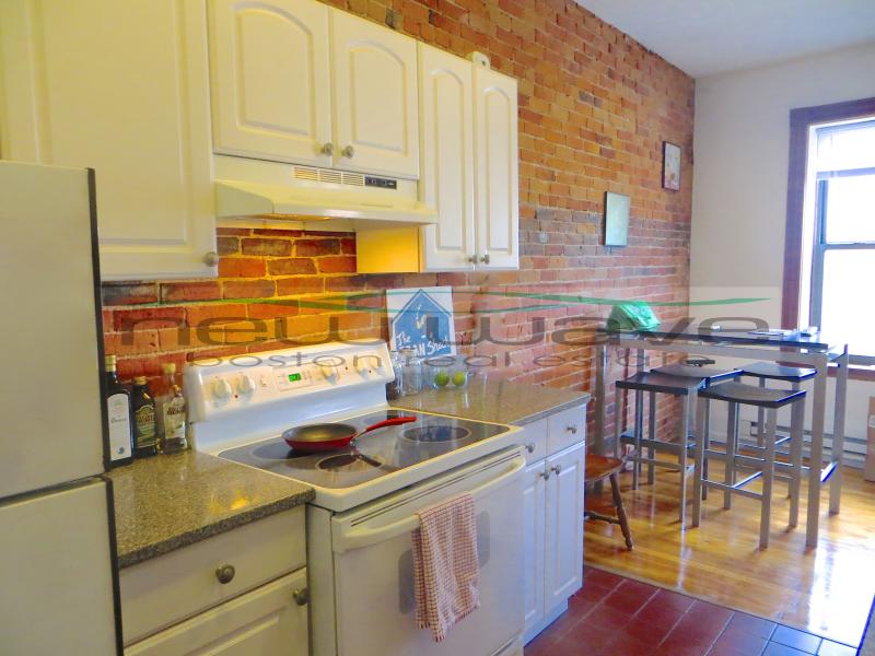 752 Tremont St, South End