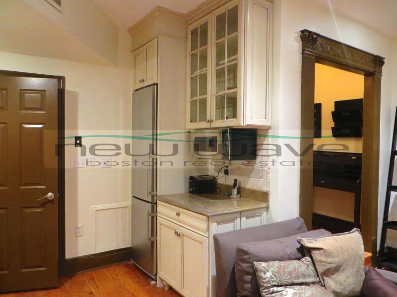 326 Darmouth St, South End