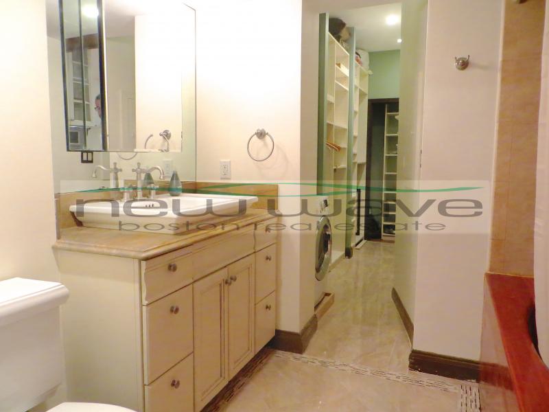 326 Darmouth St, South End