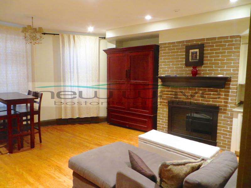 326 Darmouth St, South End